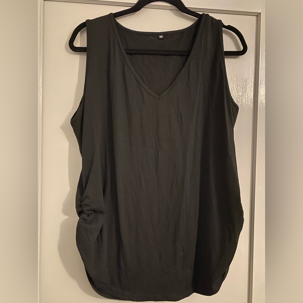 Black 2X tank top